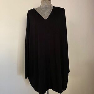 EILEEN FISHER Fine jersey V-neck long top in black